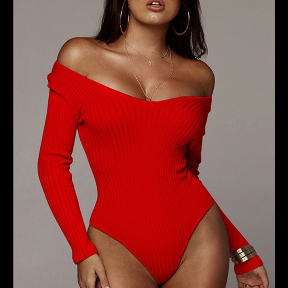 Hera Collection Ribbed off the shoulder bodysuit - Picture 2 of 9